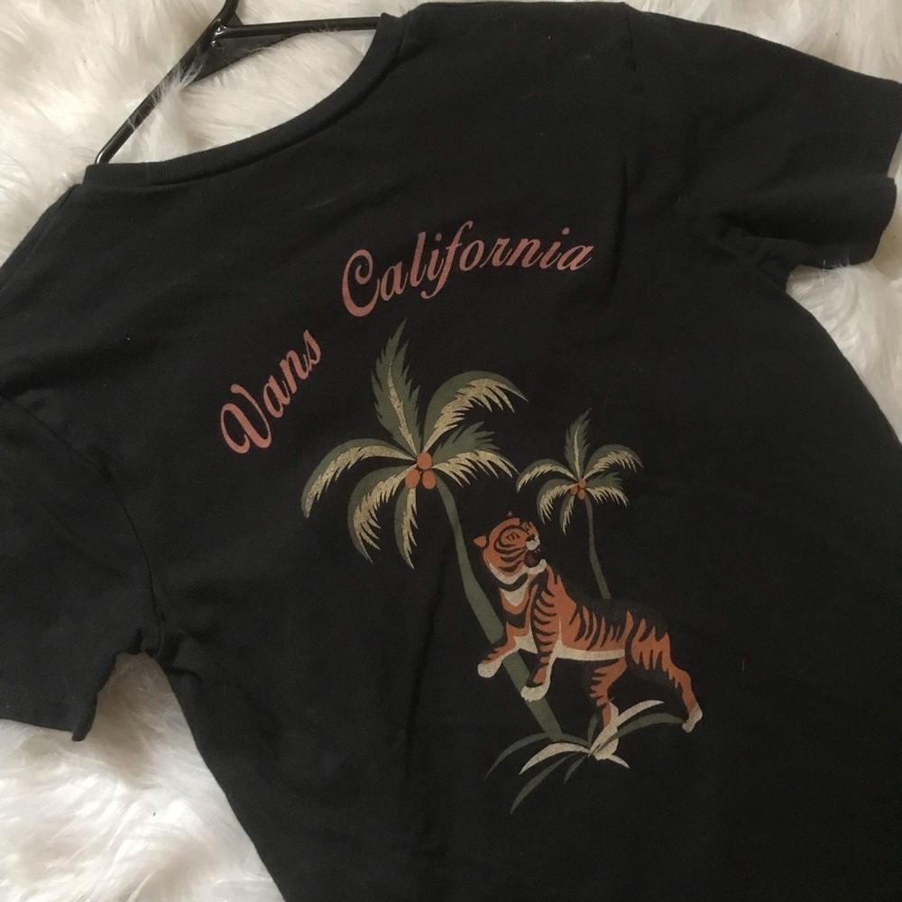 NWOT Vans Tiger Shirt
